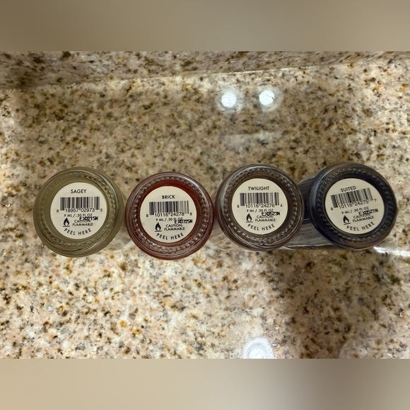 Set of 4-Olive & June Quick Dry Nail Polish - sagey, twilight, brick, & suited❤️ - Picture 2 of 7